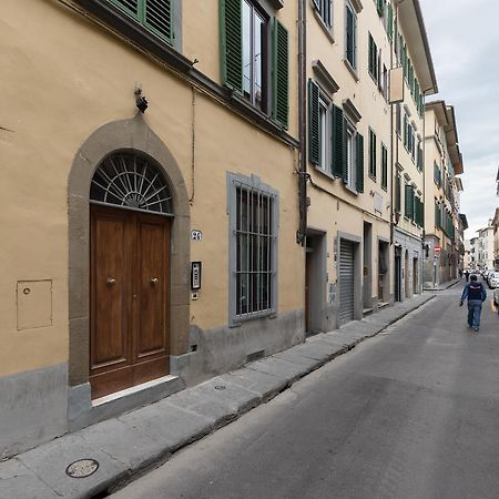 F7 - Santa Croce One Bedroom Flat For 2 Or 3 Guests 佛罗伦萨 外观 照片