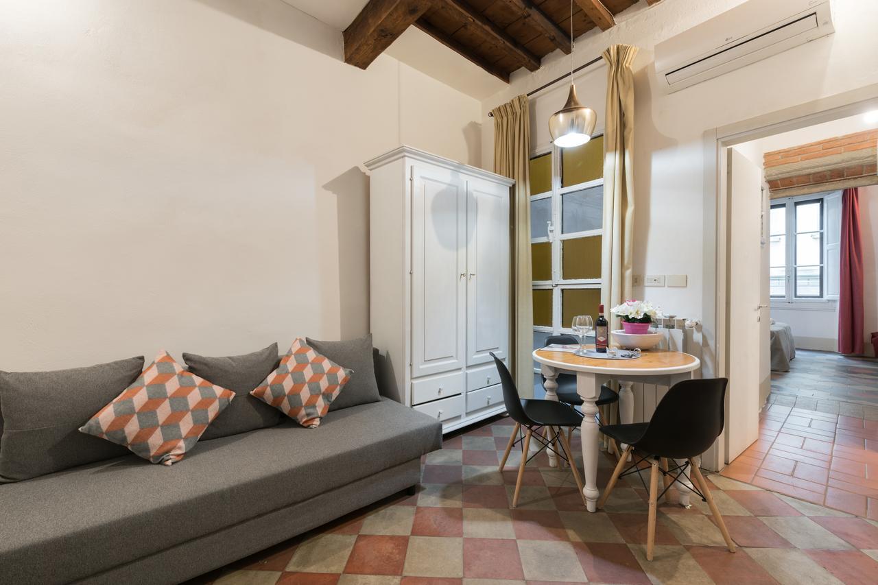 F7 - Santa Croce One Bedroom Flat For 2 Or 3 Guests 佛罗伦萨 外观 照片